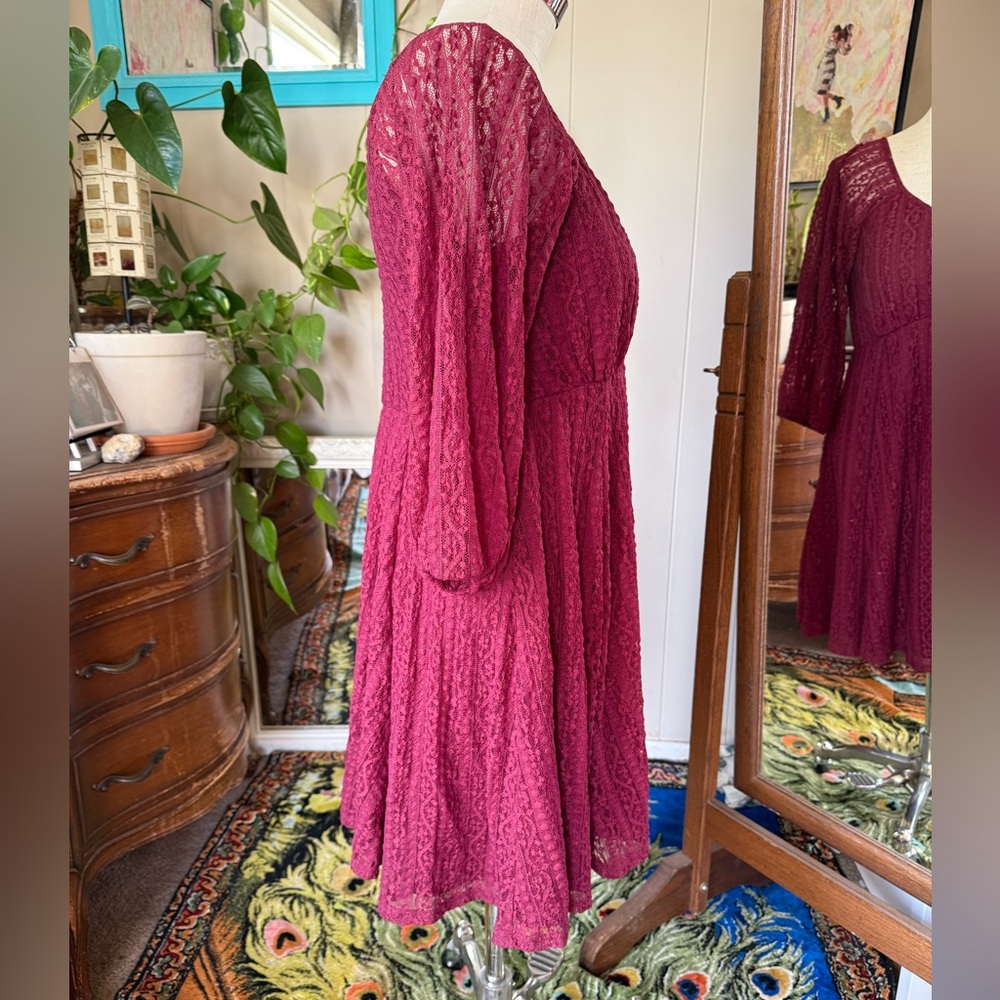 Torrid Mini Dress Fit Flare Burgundy Lace, Plus Size 1X (14-16) EUC - Picture 8 of 11